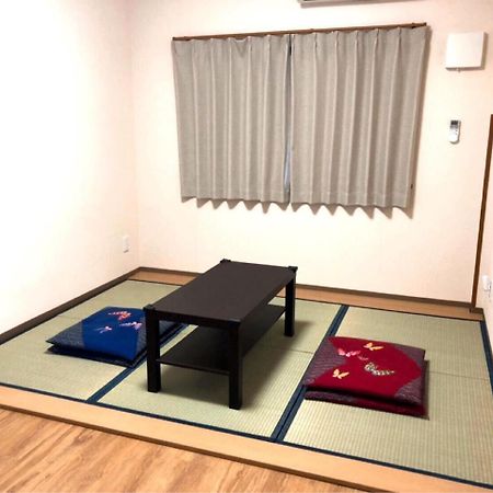 Mikawa House Osaka Castle Hotell Exteriör bild