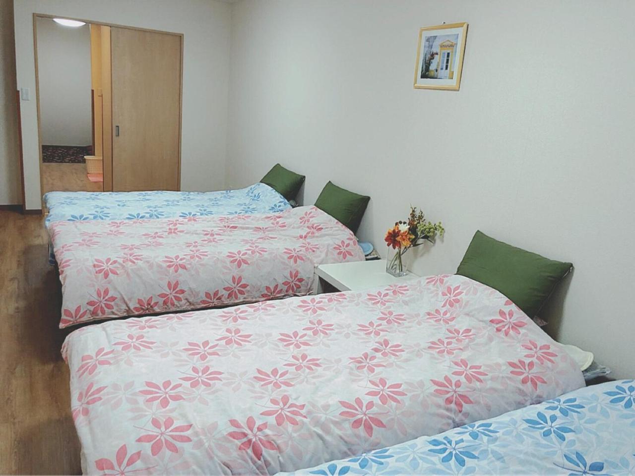 Mikawa House Osaka Castle Hotell Exteriör bild