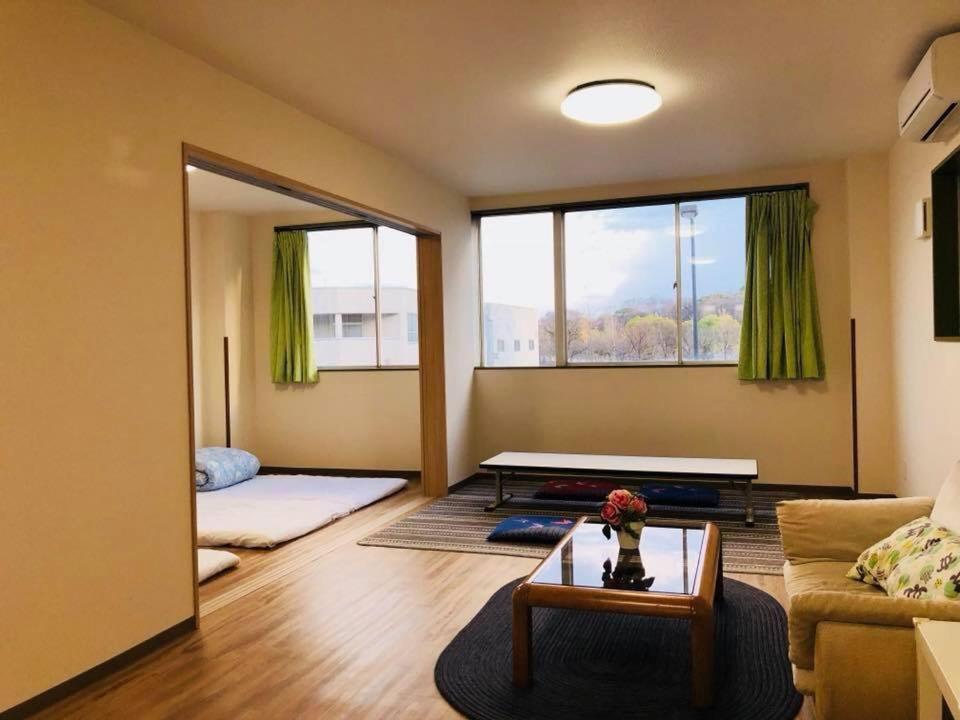 Mikawa House Osaka Castle Hotell Exteriör bild